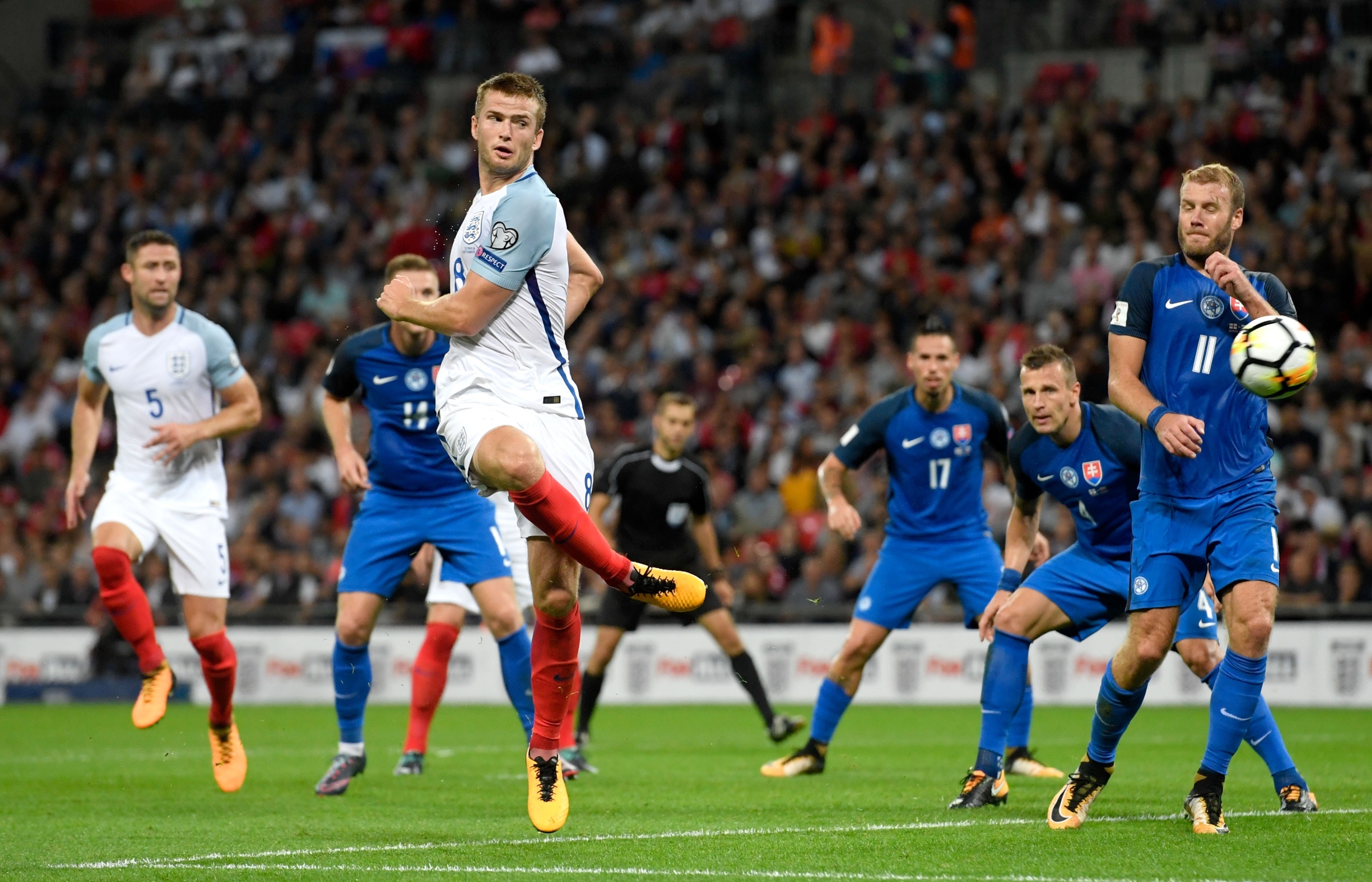 领潮流的符 领潮流的符