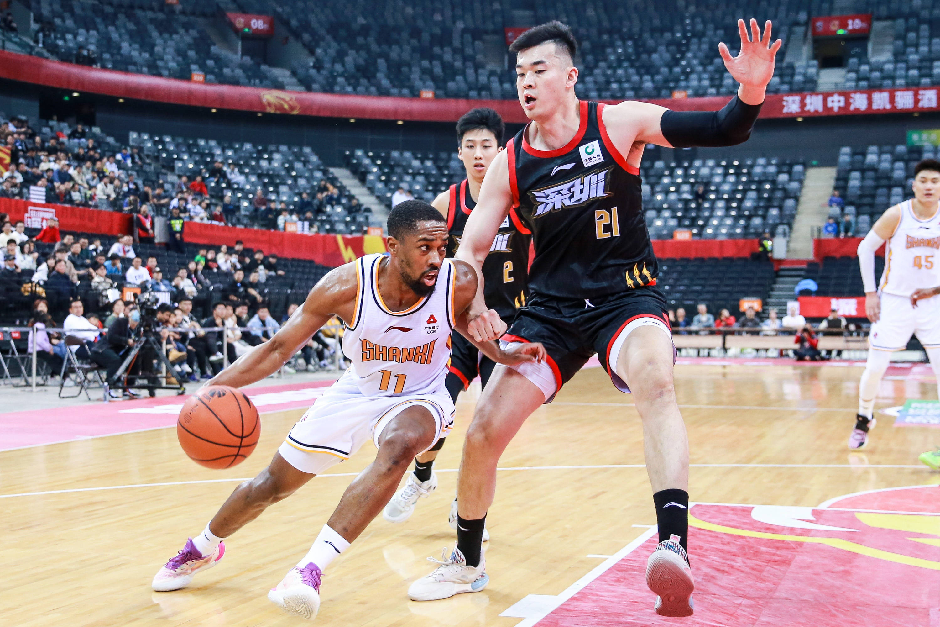 带领球队在 带领球队在