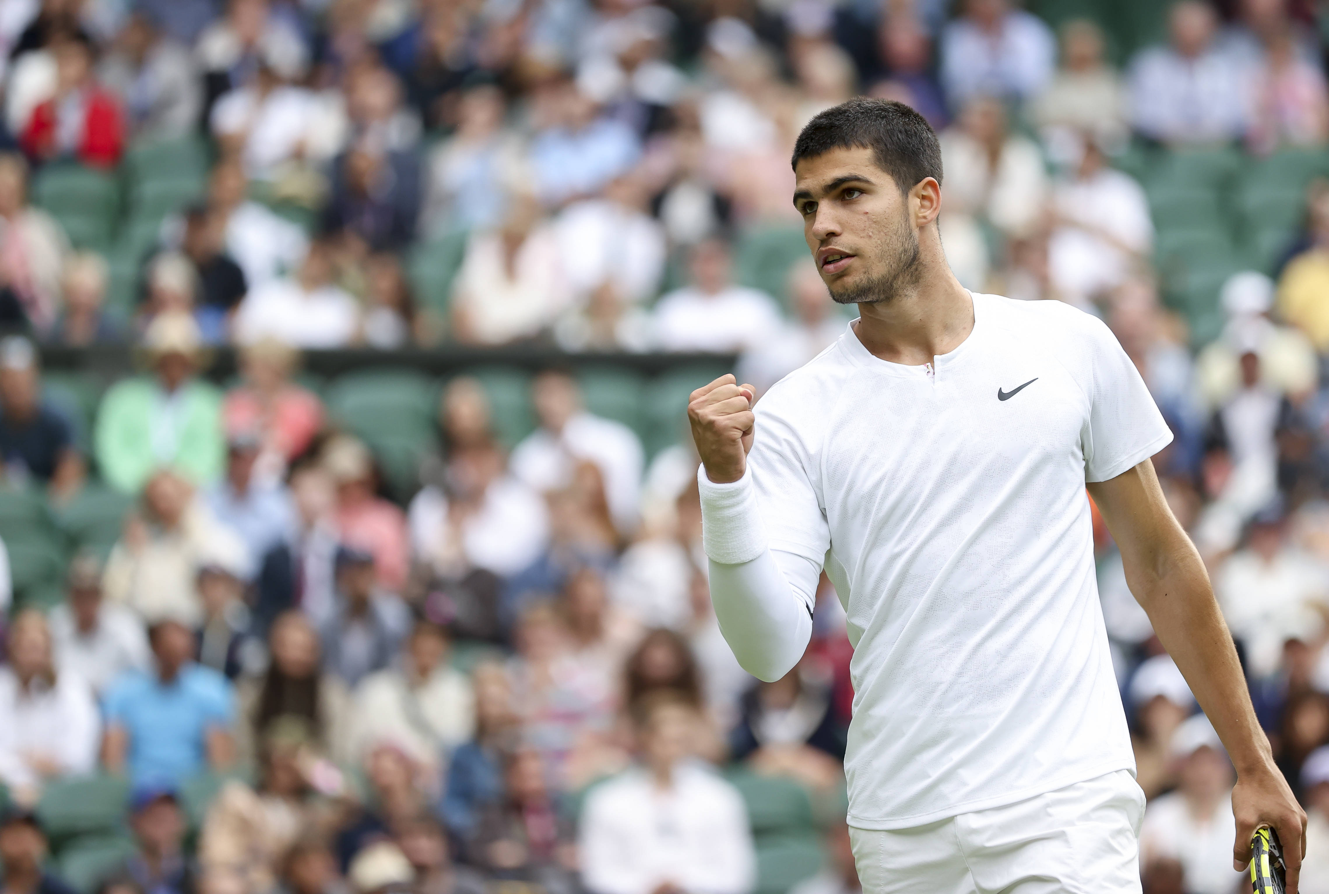 至少要把球 至少要把球